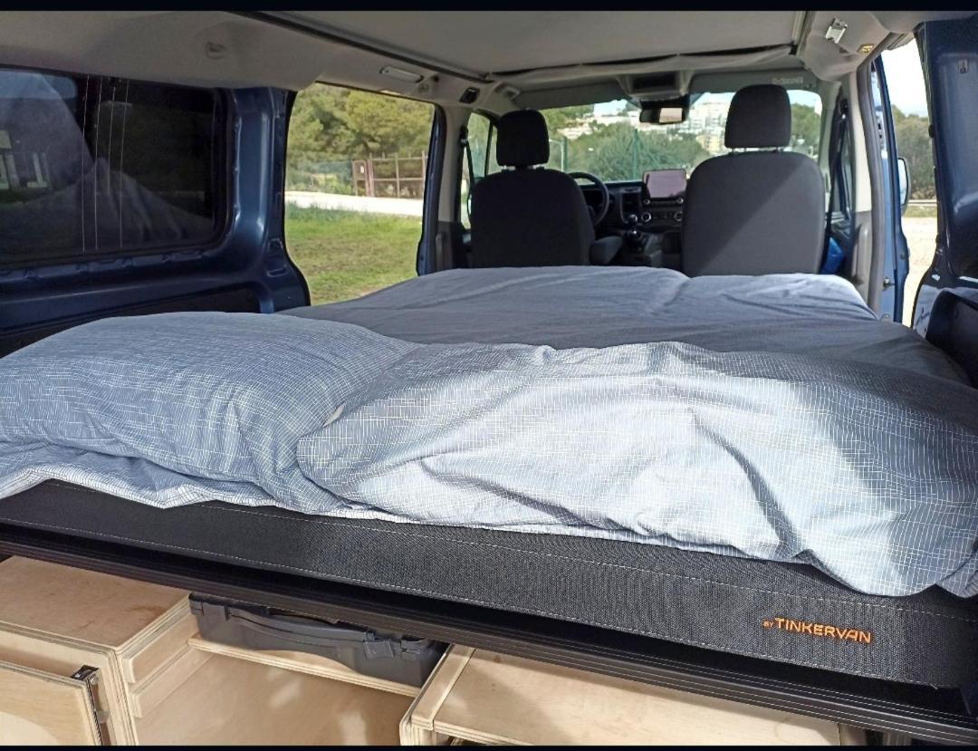 Camping Ford Transit Custom Camper *